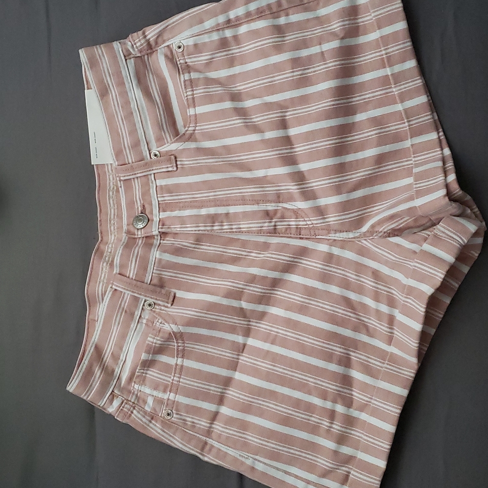 NWT American Eagle Mom shorts